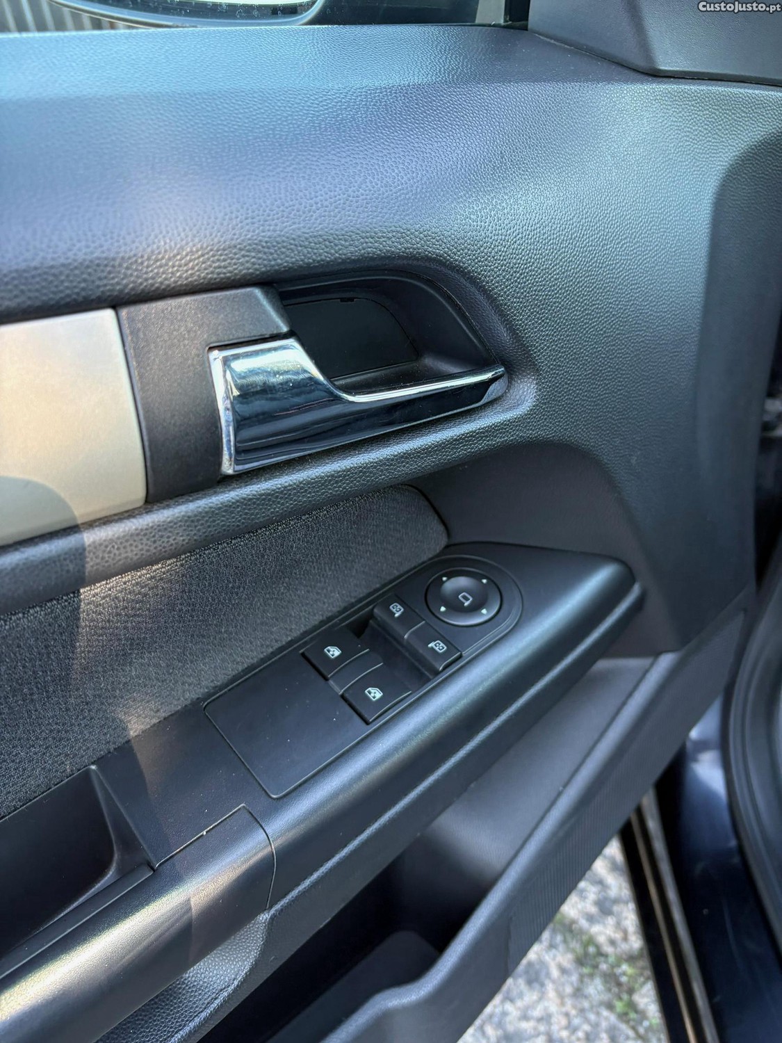 Opel Astra H Sw 1.3 cdti 90cv — fotografia 5