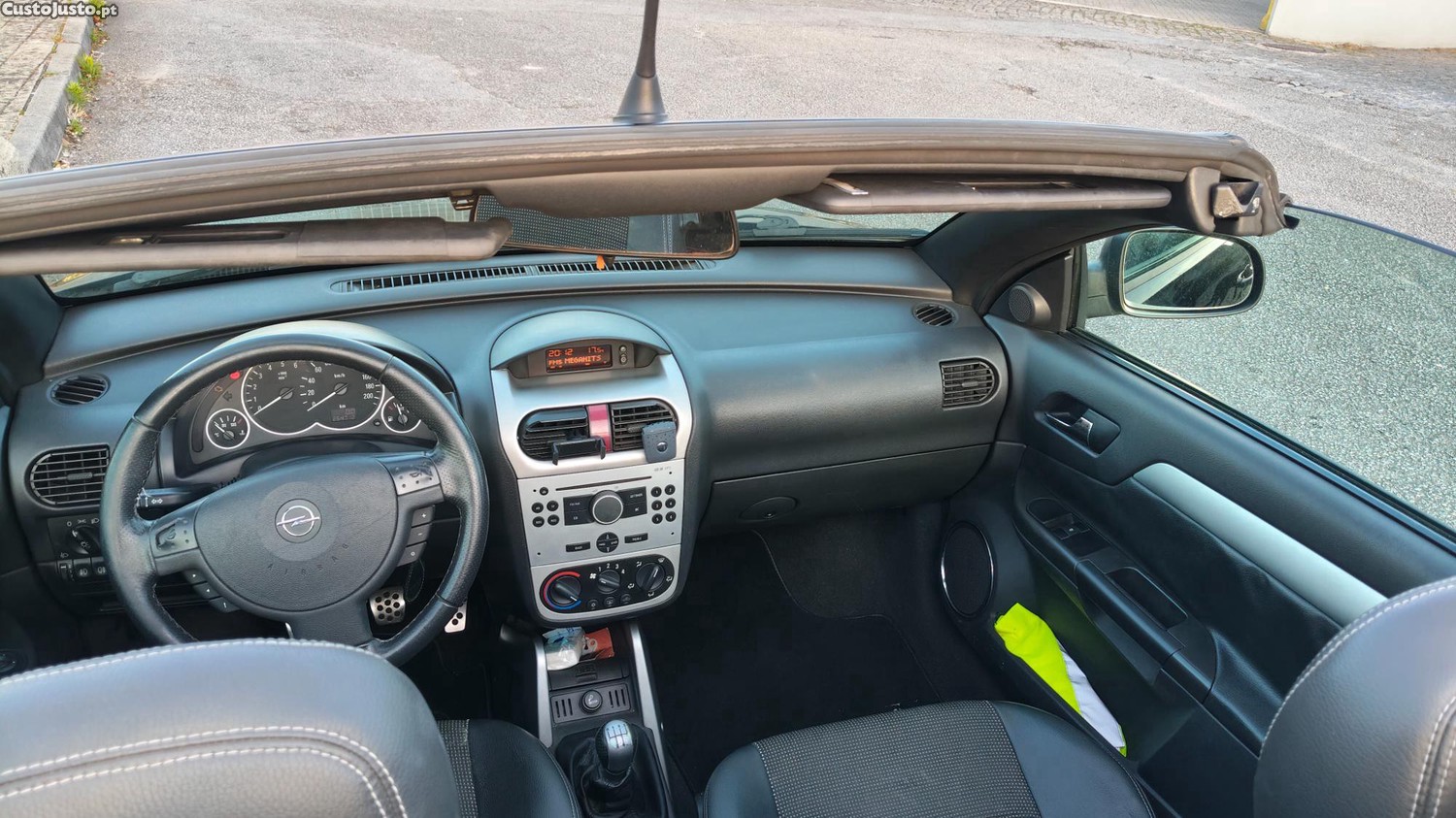 Opel Tigra / Roadster () — fotografia 5