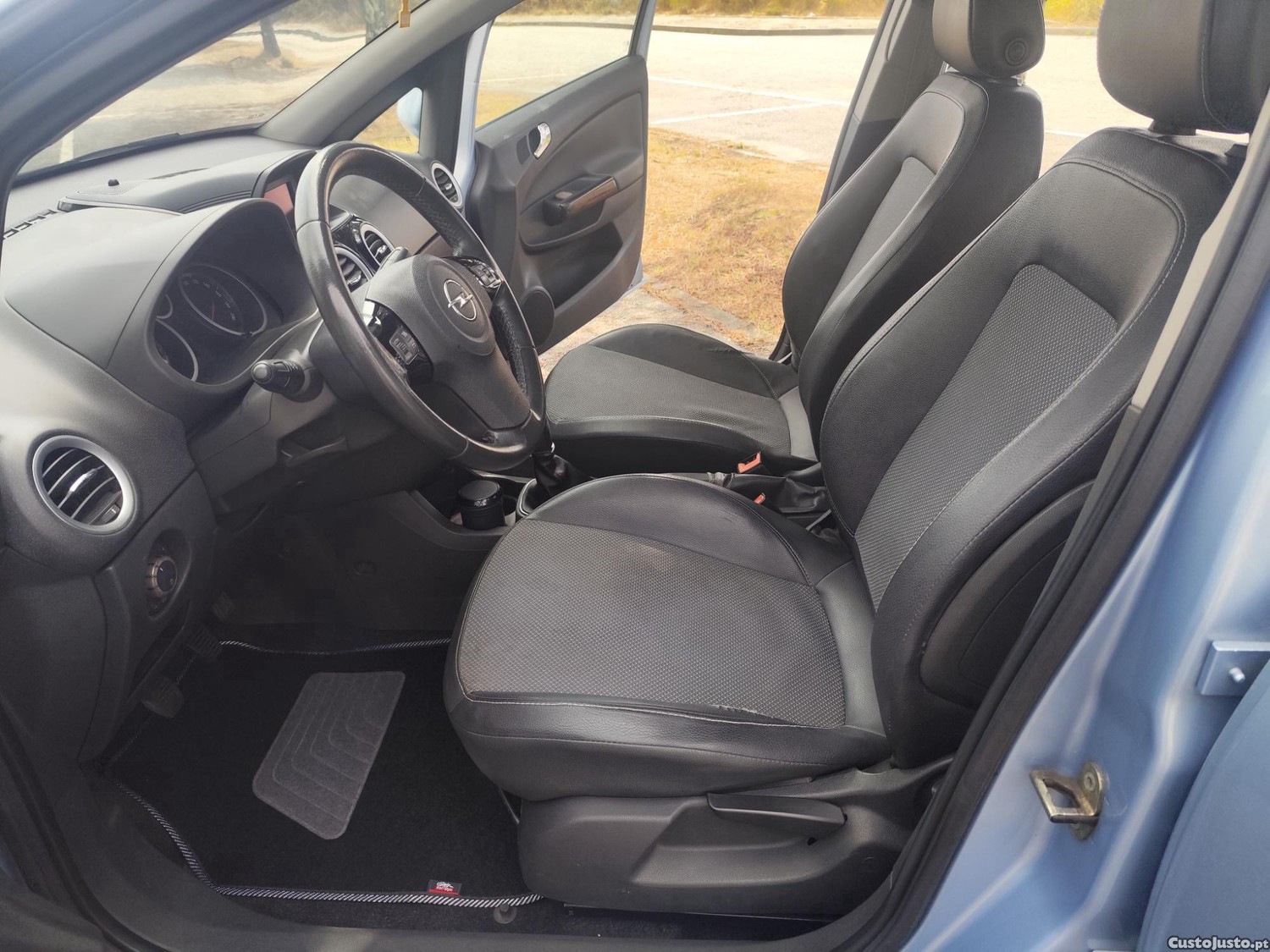 Opel Corsa 1.2 — fotografia 6