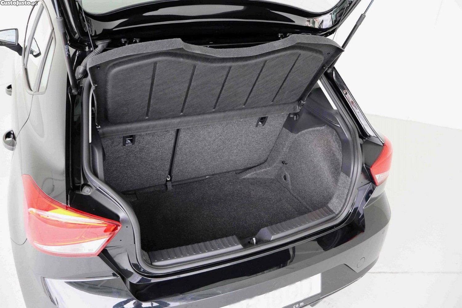 SEAT Ibiza 1.0 TSI Style DSG — fotografia 21