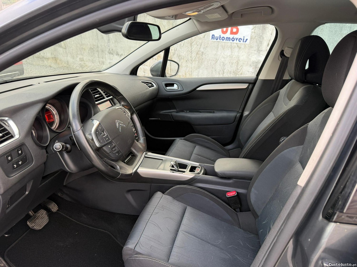 Citroën C4 1.6 e-HDi Exclusive CMP6 — fotografia 6