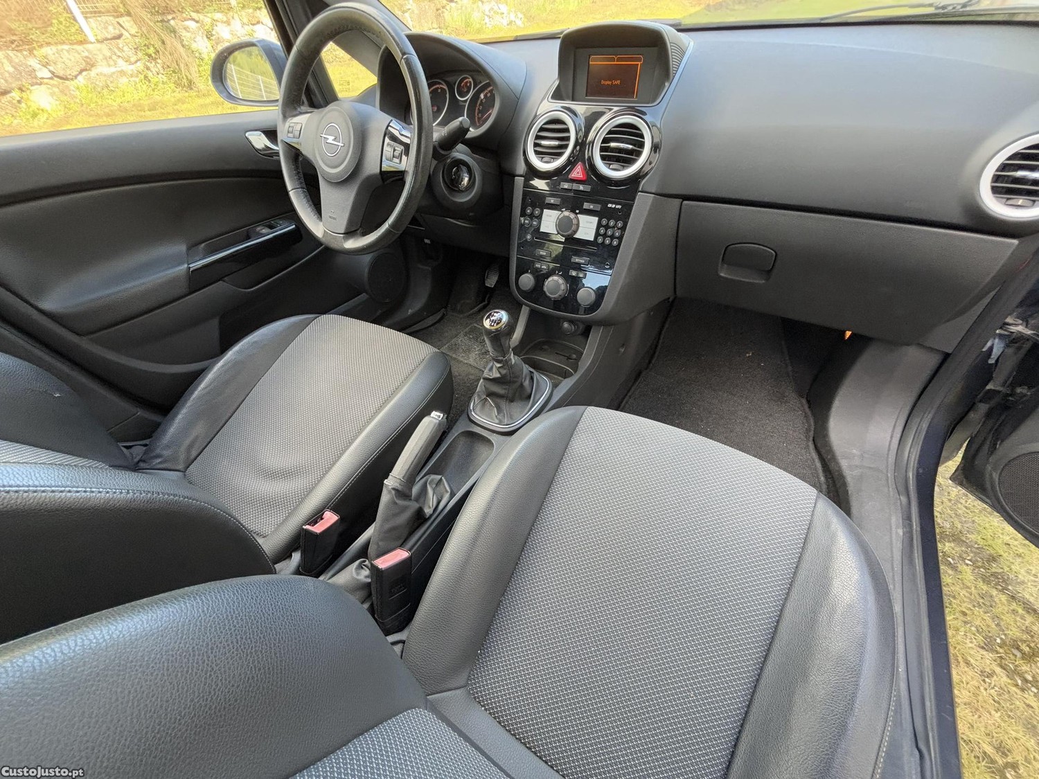 Opel Corsa 1.3 CDTI 90cv — fotografia 2