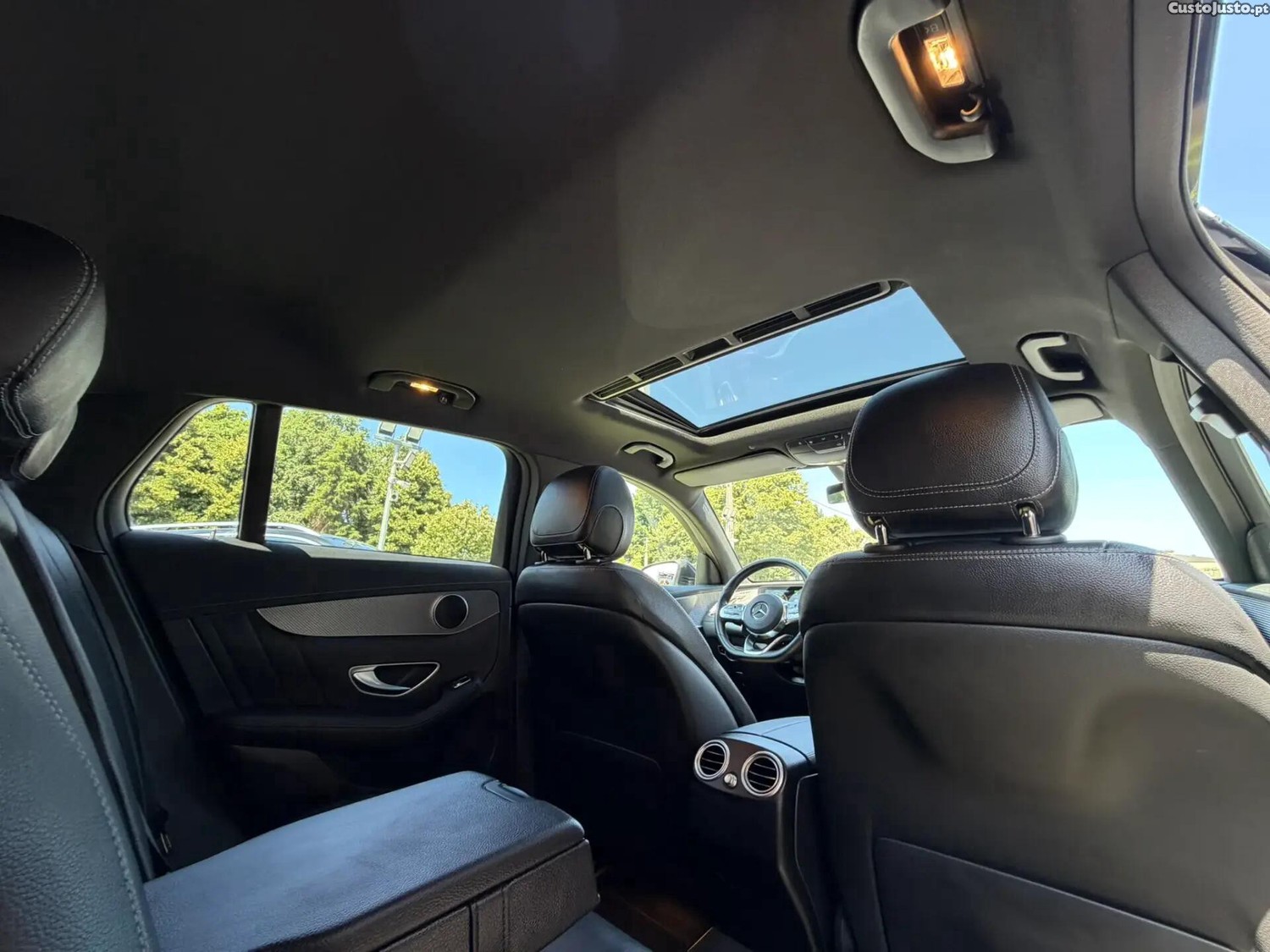 Mercedes-Benz EQC 400 4Matic — fotografia 30