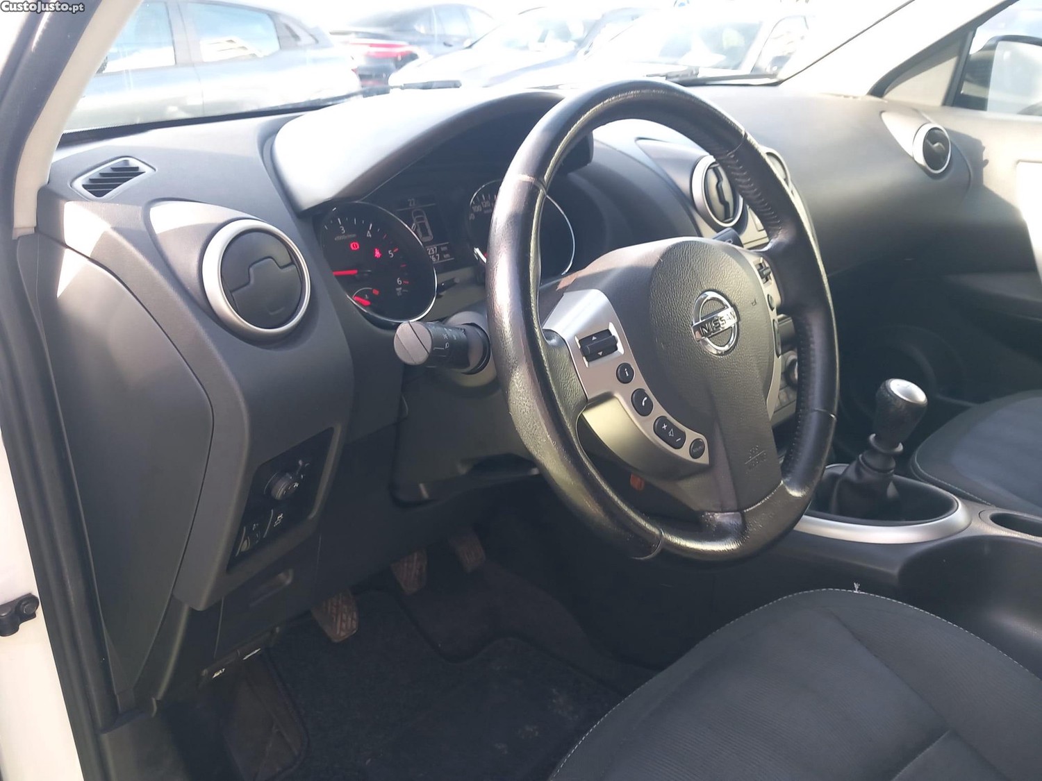 Nissan Qashqai 1.5 dCi Acenta — fotografia 14