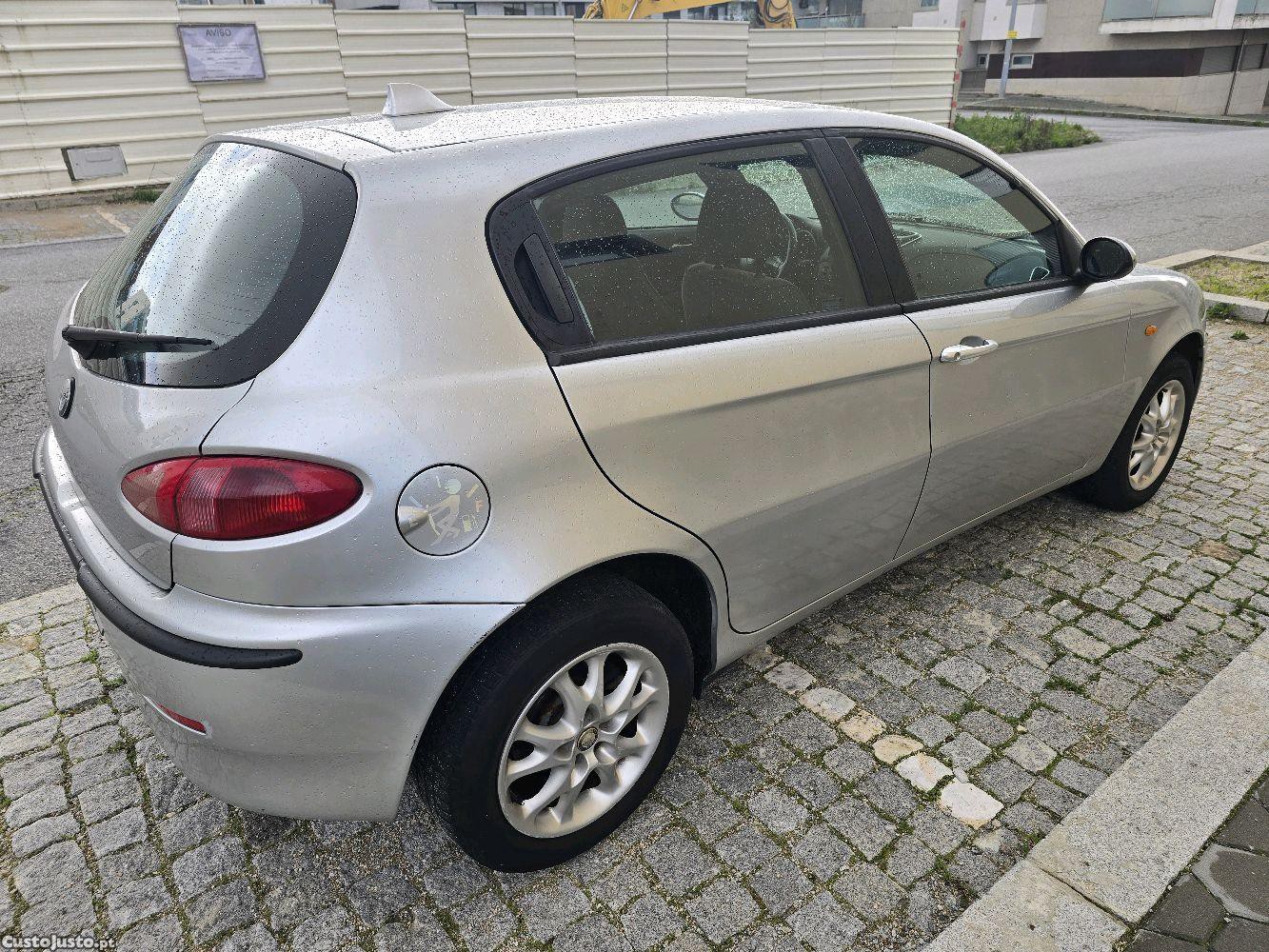 Alfa Romeo 147 1.9 JTD — fotografia 7