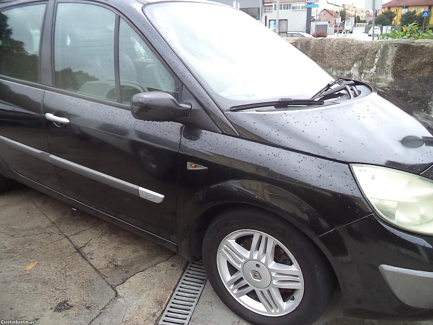 Renault Scénic GrandeSenicDCI — fotografia 12