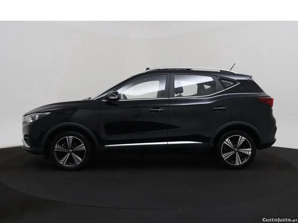 MG ZS 44.5 kWh Luxury — fotografia 2