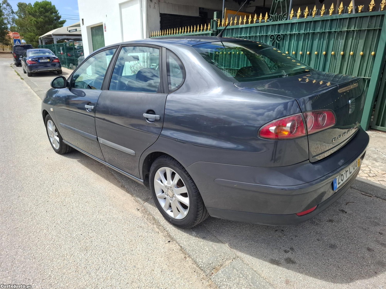 SEAT Cordoba 1.4 Tdi Stylence — fotografia 7