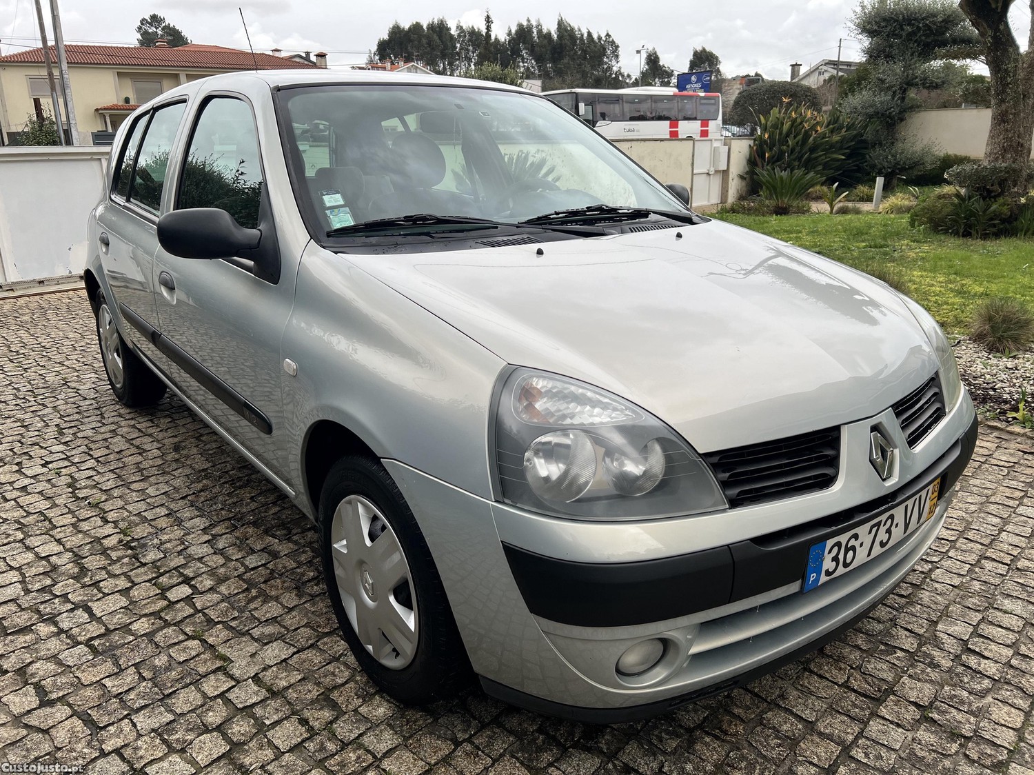 Renault Clio 1.2i 148.000km — photo 3