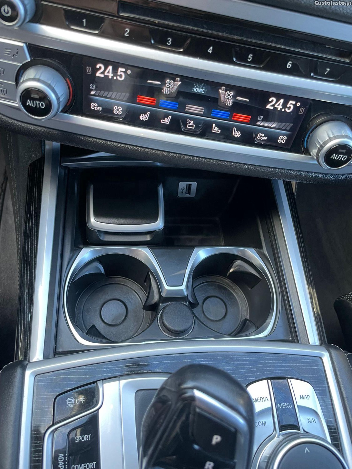 BMW 740 D LD Xdrive Pack M Auto — fotografia 6