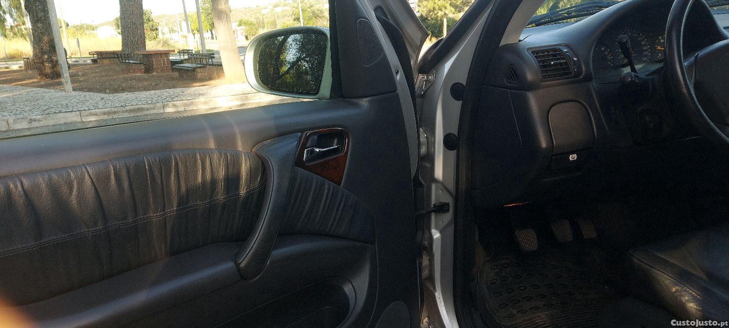 Mercedes-Benz Classe M 5 lugares — fotografia 3