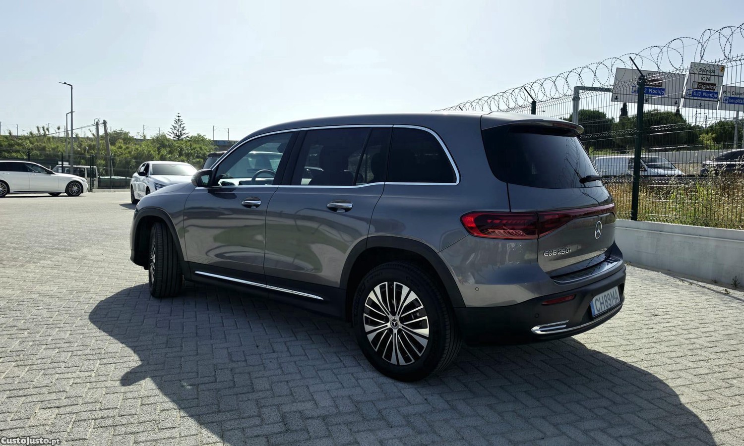 Mercedes-Benz EQB Progressive — fotografia 11