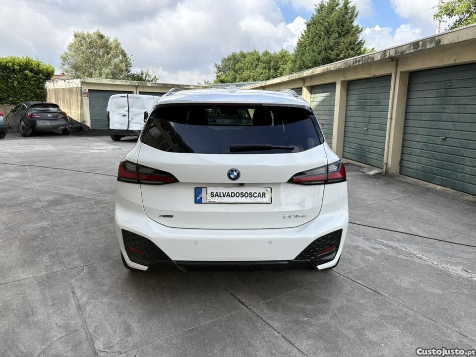 BMW 225 e Xdrive Active Tourer - 23 foto 3