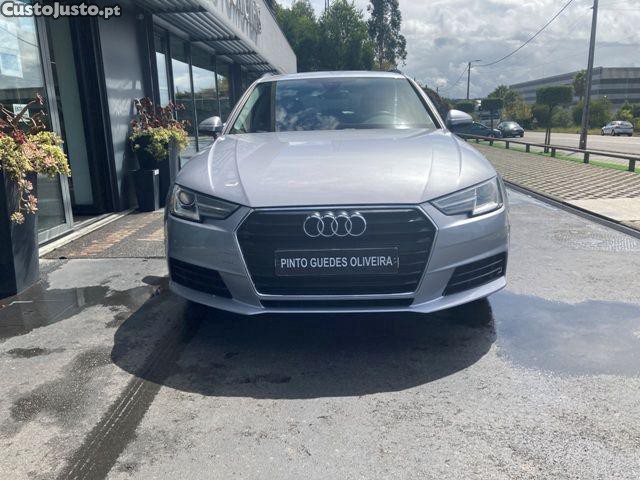 Audi A4 2.0 TDI Advance — fotografia 29