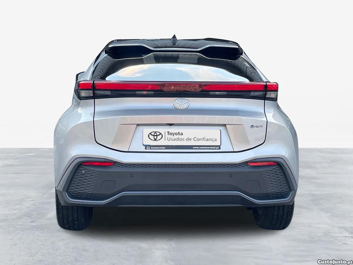 Toyota C-HR C-HR 1.8 Hybrid Square Collection - 25 — photo 4