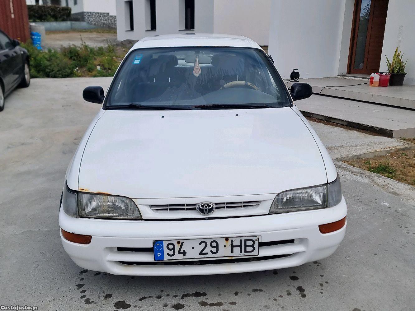 Toyota Corolla 1.3 — fotografia 3