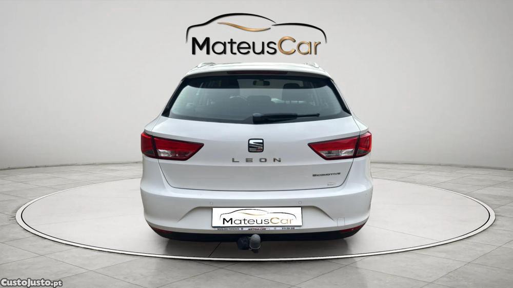 Seat Leon 1.6 TDI Style Ecomot - 14 foto 5