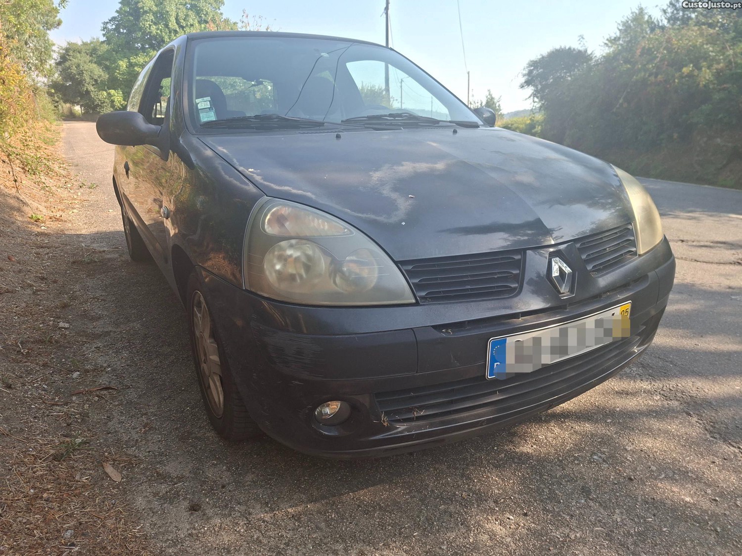 Renault Clio 1.2 16v — fotografia 2