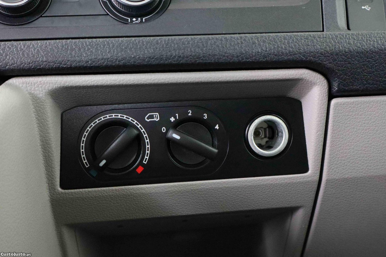 Volkswagen Transporter 2.0 TDI TC L.Extra AC — fotografia 6