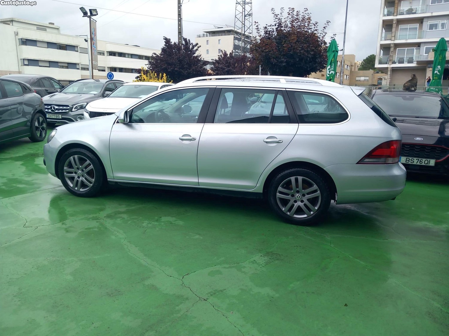Volkswagen Golf Variant 1.6 TDi BlueMotion Confortline — fotografia 19