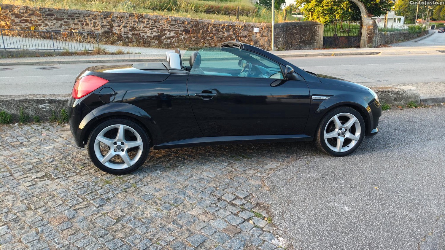 Opel Tigra / Roadster () — fotografia 2
