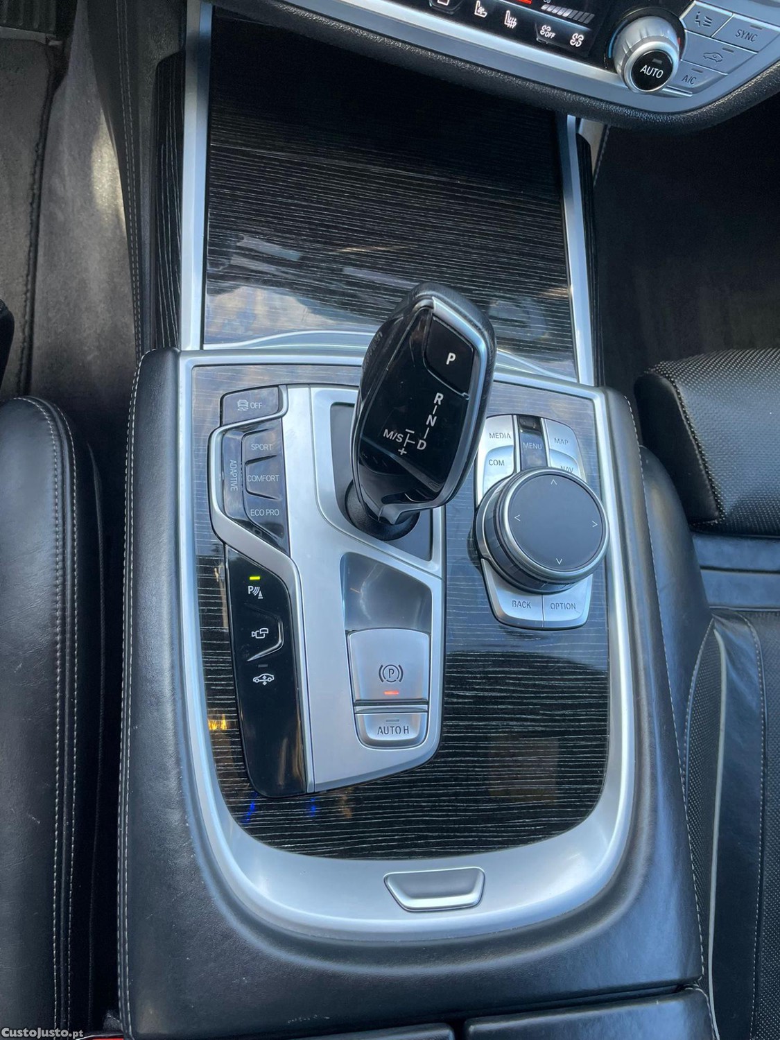 BMW 740 D LD Xdrive Pack M Auto — fotografia 5