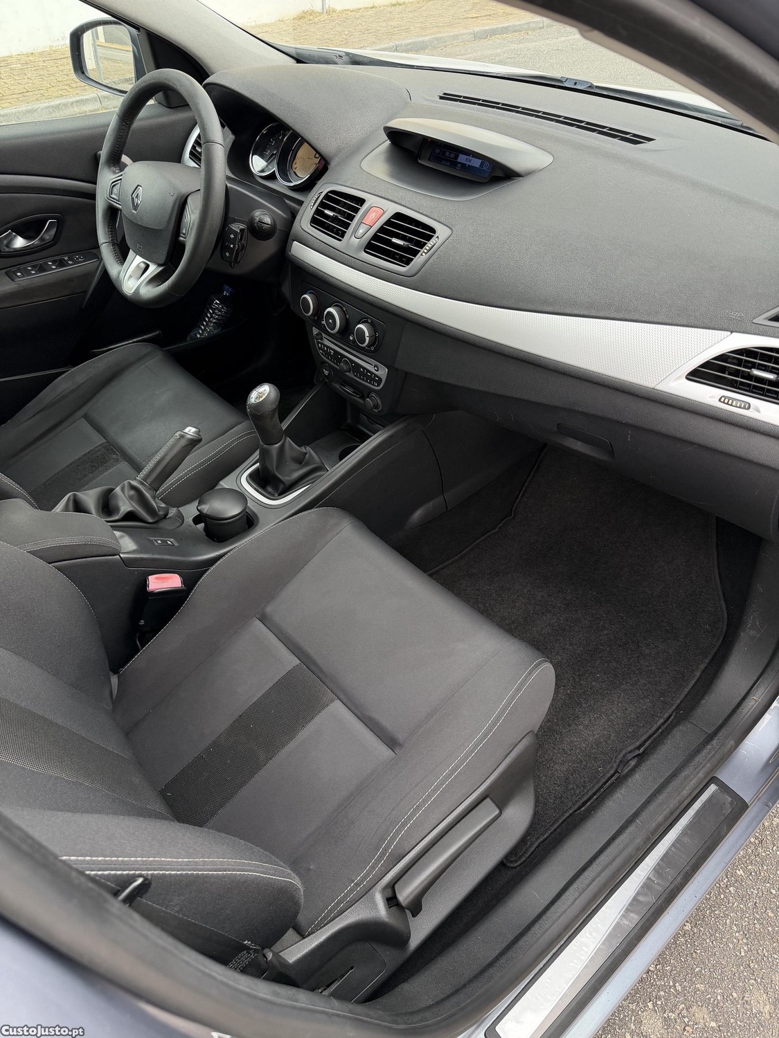 Renault Mégane 1.5 Dci 110cv Nacional um dono — fotografia 4