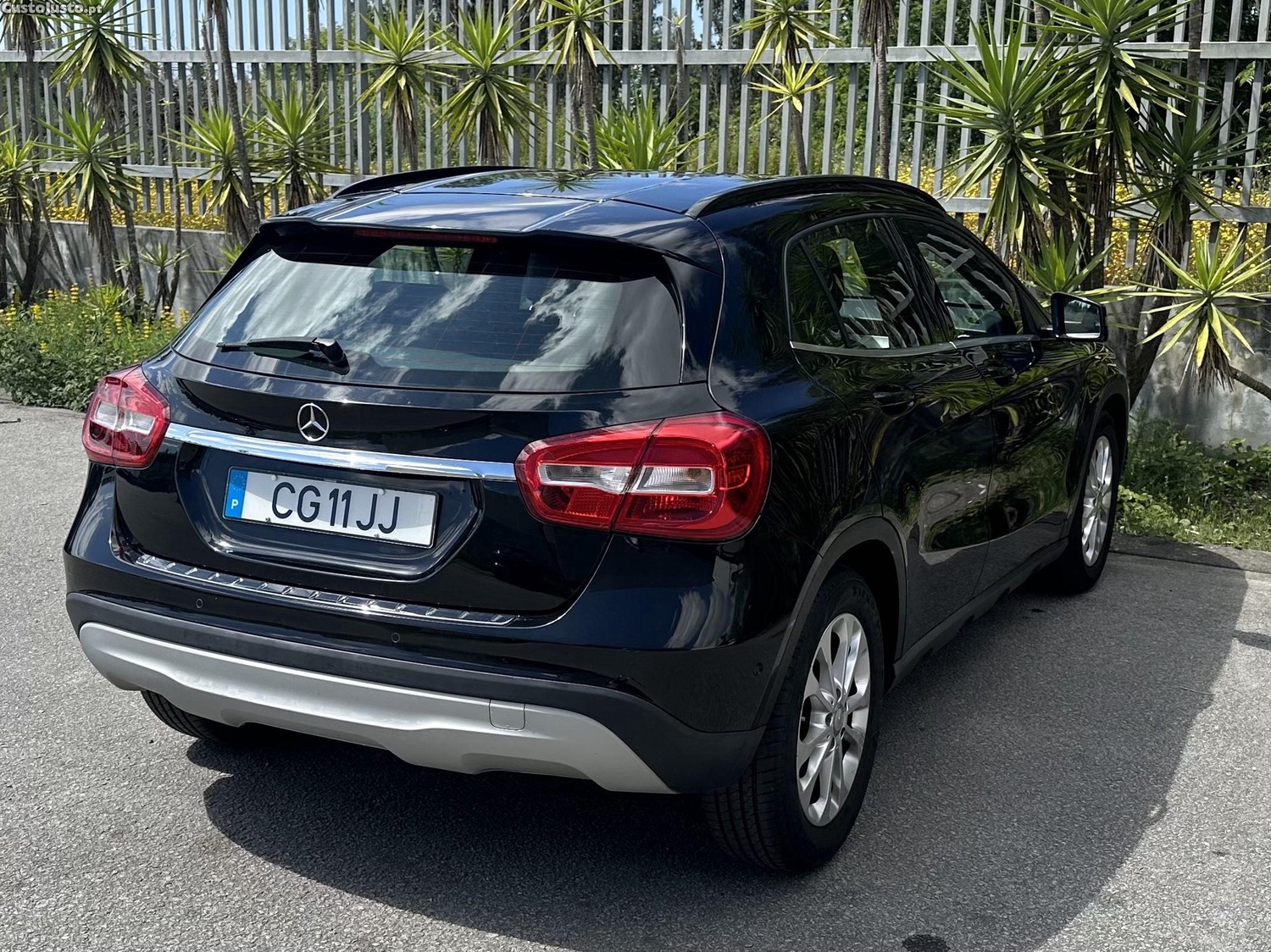 Mercedes-Benz GLA 180 Urban — photo 5