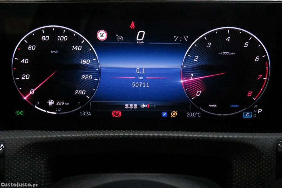Mercedes-Benz A 200 AMG Line Aut. — fotografia 10