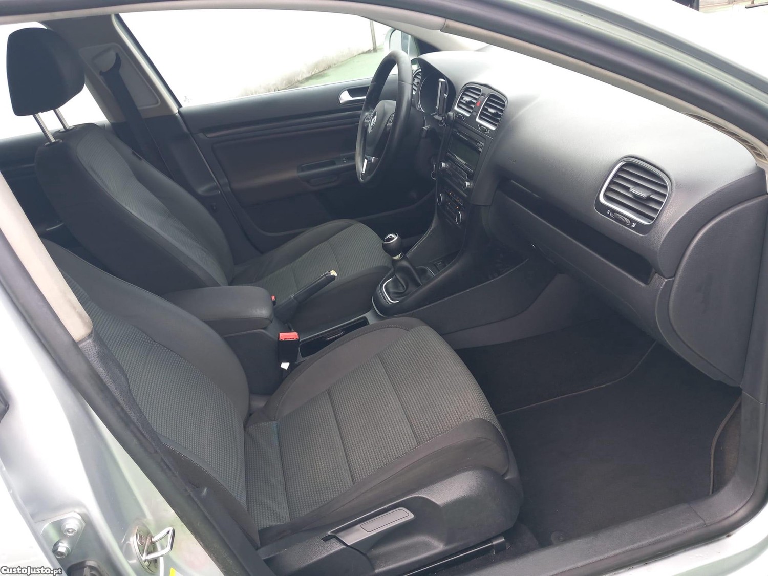 Volkswagen Golf Variant 1.6 TDi BlueMotion Confortline — fotografia 11