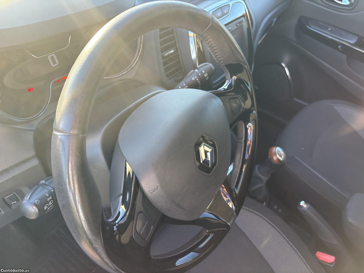 Renault Captur 1.5 DCI SPORT — fotografia 7