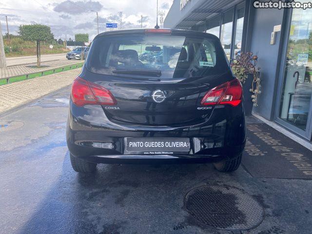 Opel Corsa 1.3 CDTi Dynamic — fotografia 19