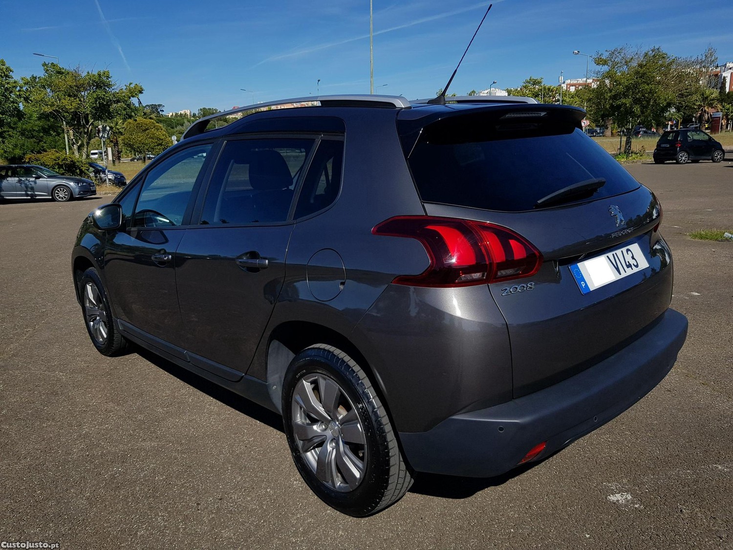 Peugeot 2008 1.6 HDi 102cv GPS Nacional — fotografia 21