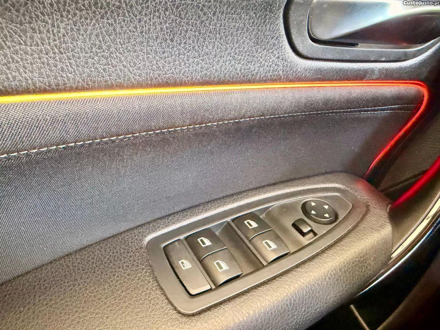 BMW 116 D efficientdynamics edition sport line — fotografia 4