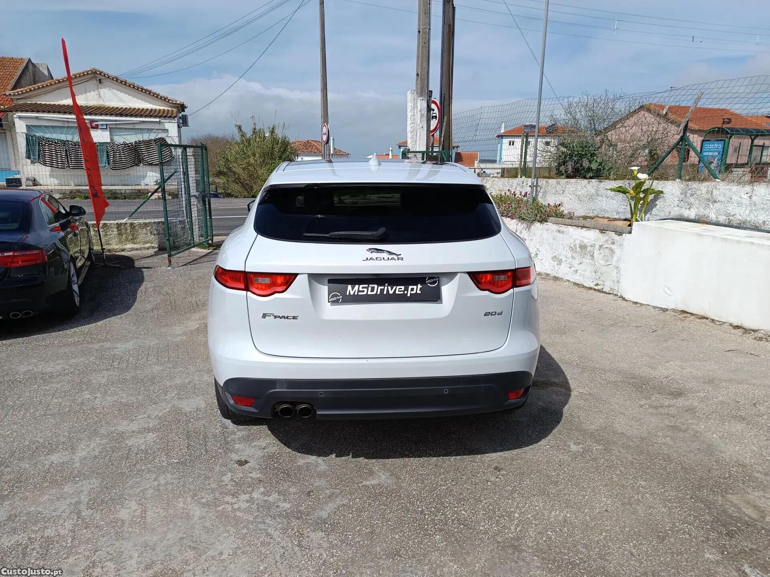 Jaguar F-Pace 2.0 i4D Prestige AWD — fotografia 22
