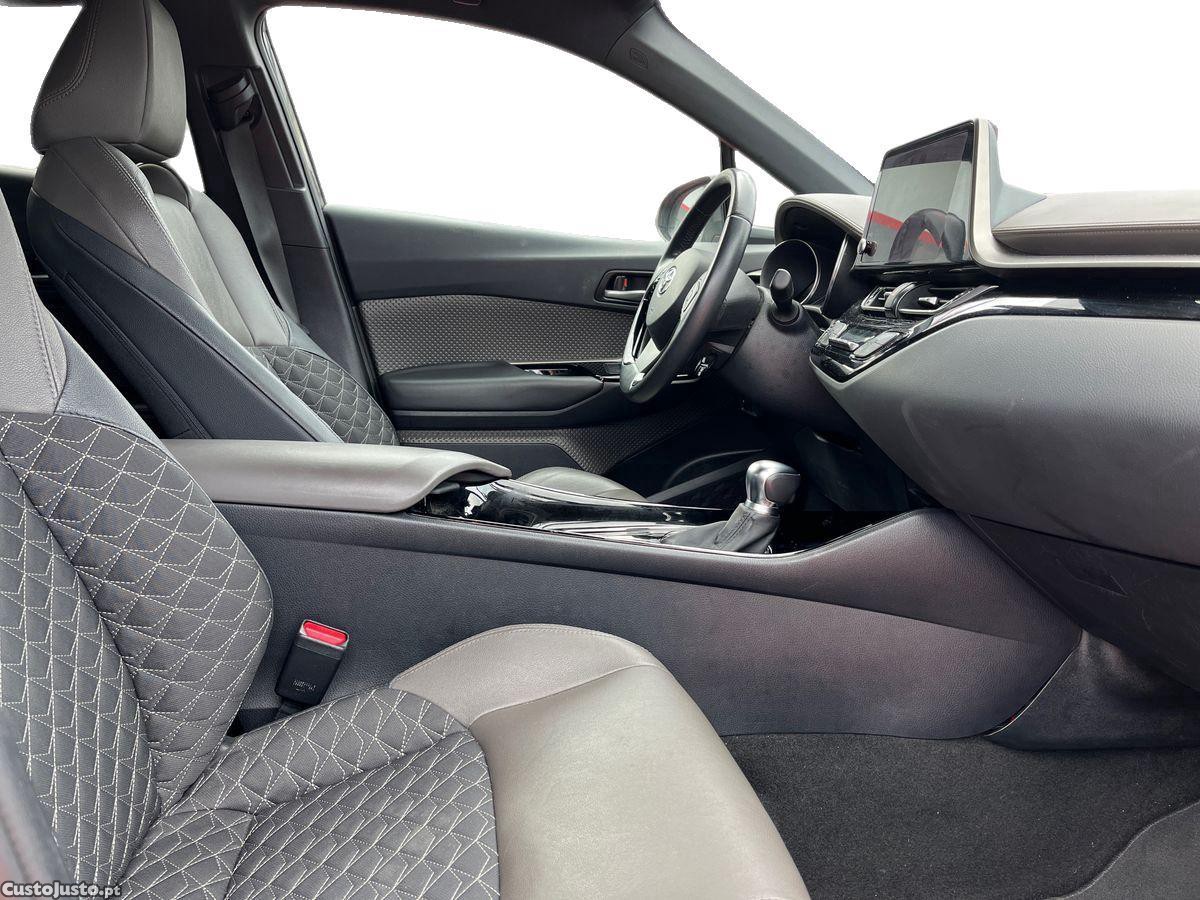 Toyota C-HR 1.8 Hybrid Exclusive — fotografia 10