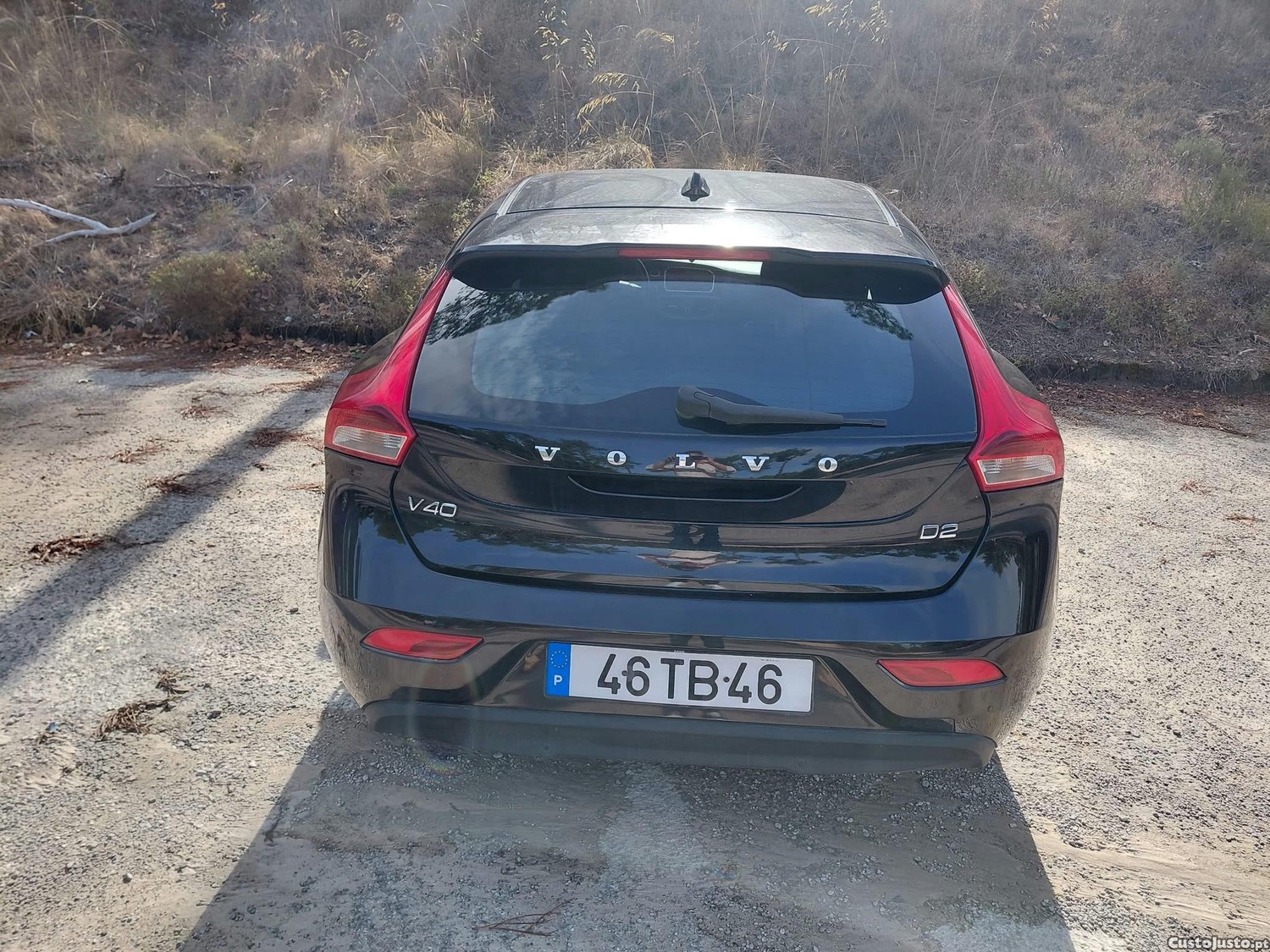 Volvo V40 gasóleo — fotografia 3