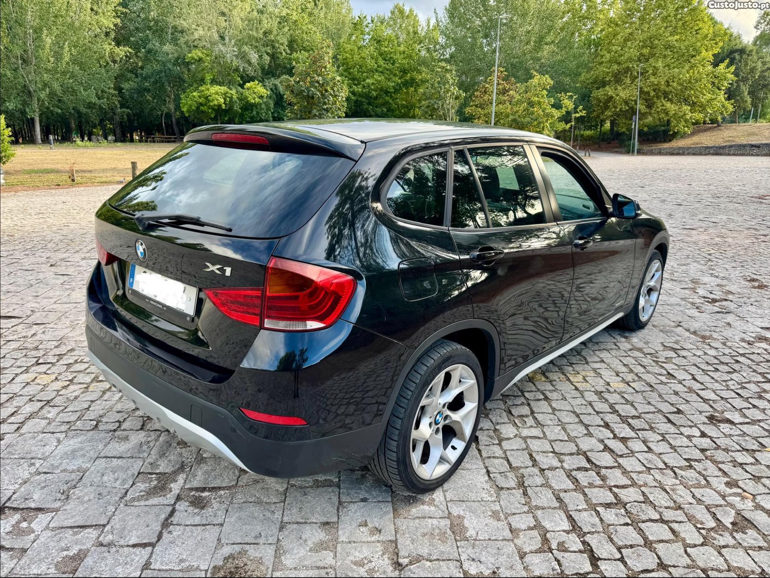 BMW X1 Sdrive16d — fotografia 7