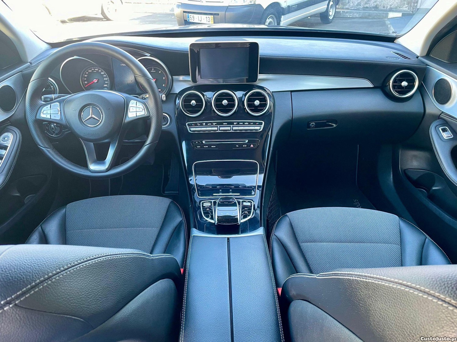 Mercedes-Benz C 220 (BlueTEC) d Station 7G-TRONIC Avantgarde — fotografia 7