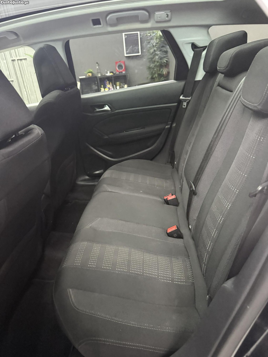 Peugeot 308 Allure — fotografia 14