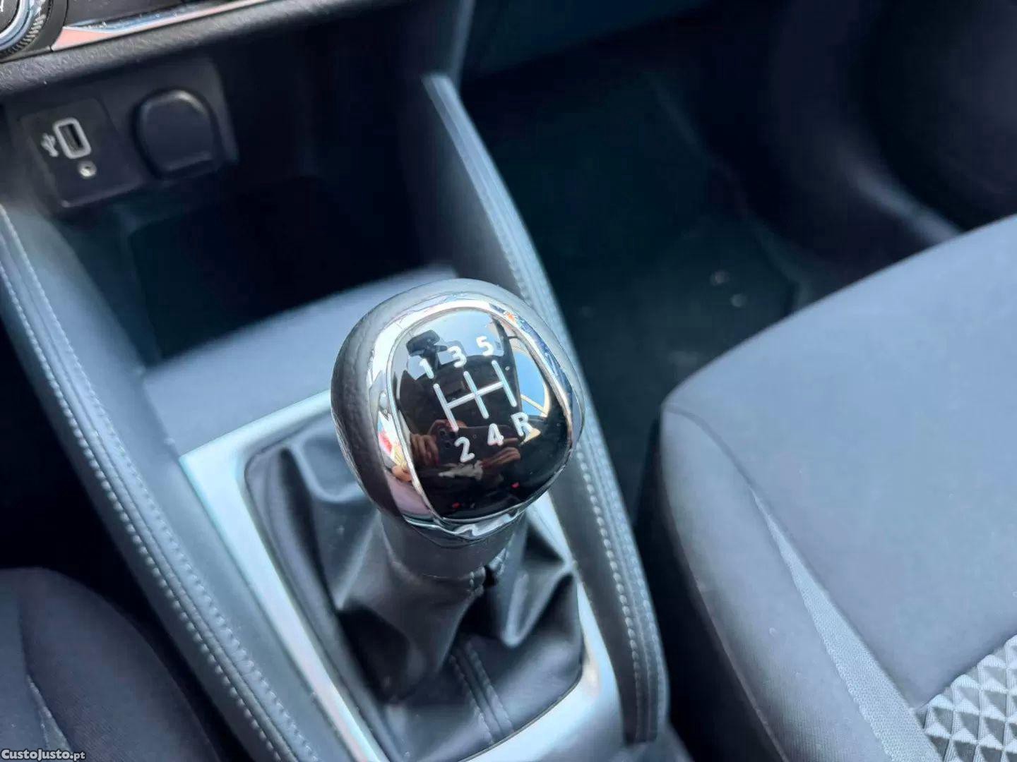Nissan Micra 1.0 ig-t acenta — fotografia 7