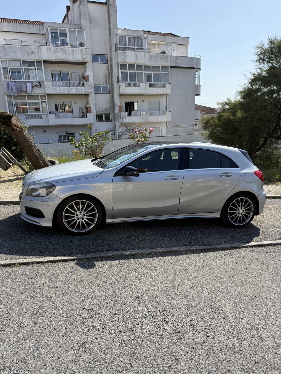 Mercedes-Benz A 180 AMG Line — photo 5