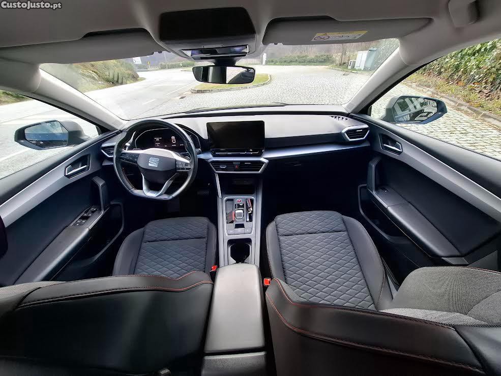SEAT Leon 2.0 TDI / FRCaixa DSGUm REGISTO — fotografia 4