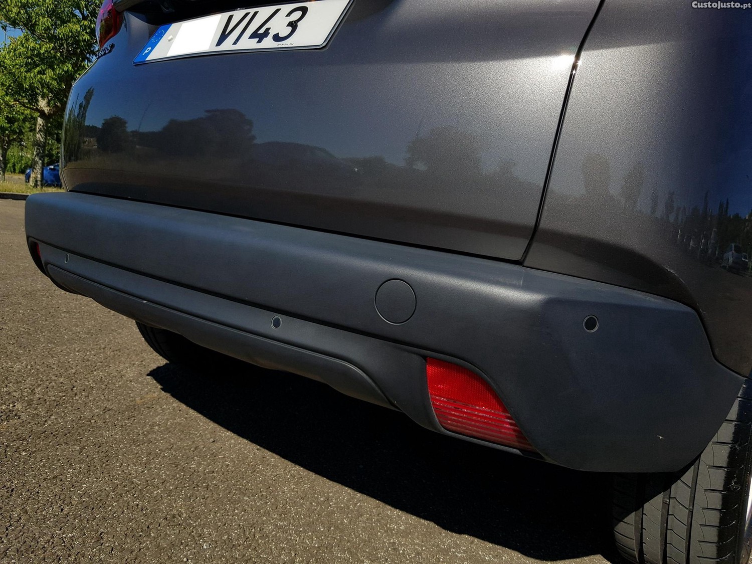Peugeot 2008 1.6 HDi 102cv GPS Nacional — fotografia 19
