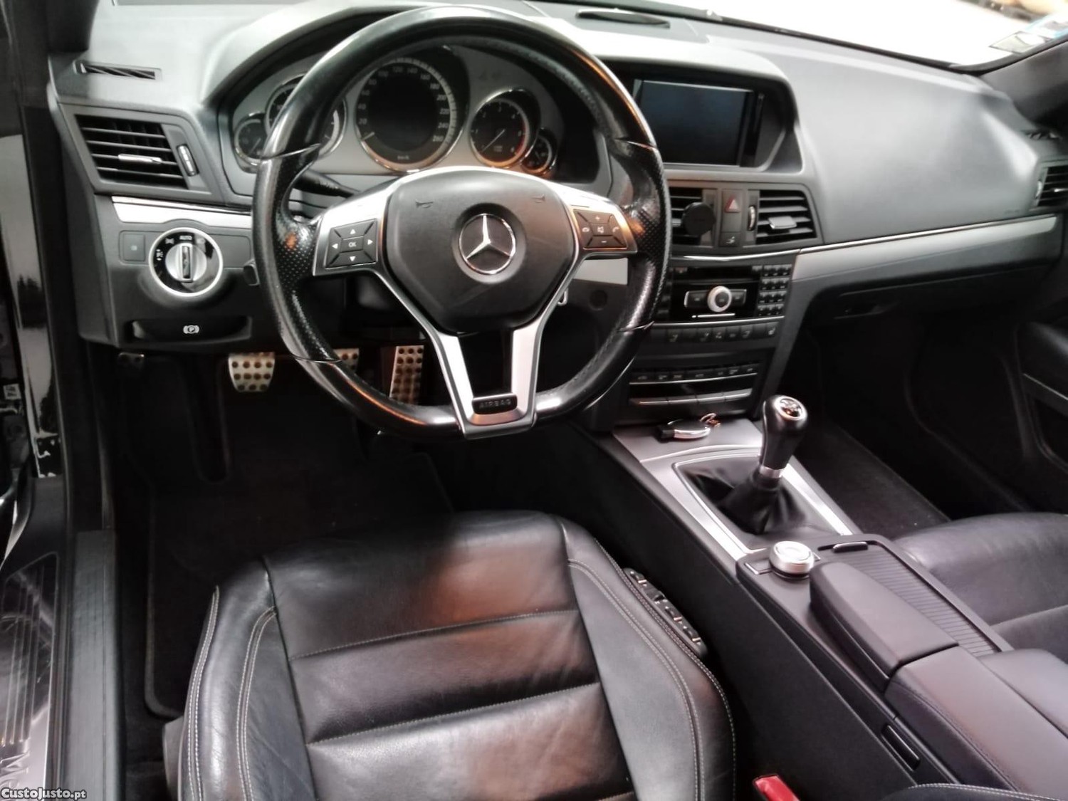 Mercedes-Benz E 250 CDI — fotografia 2