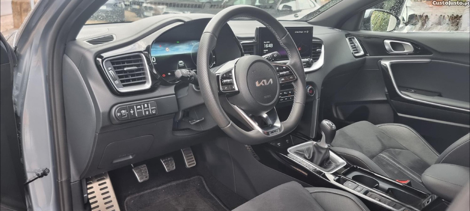 Kia ProCeed 1.0 T GDI GT LINE — fotografia 4