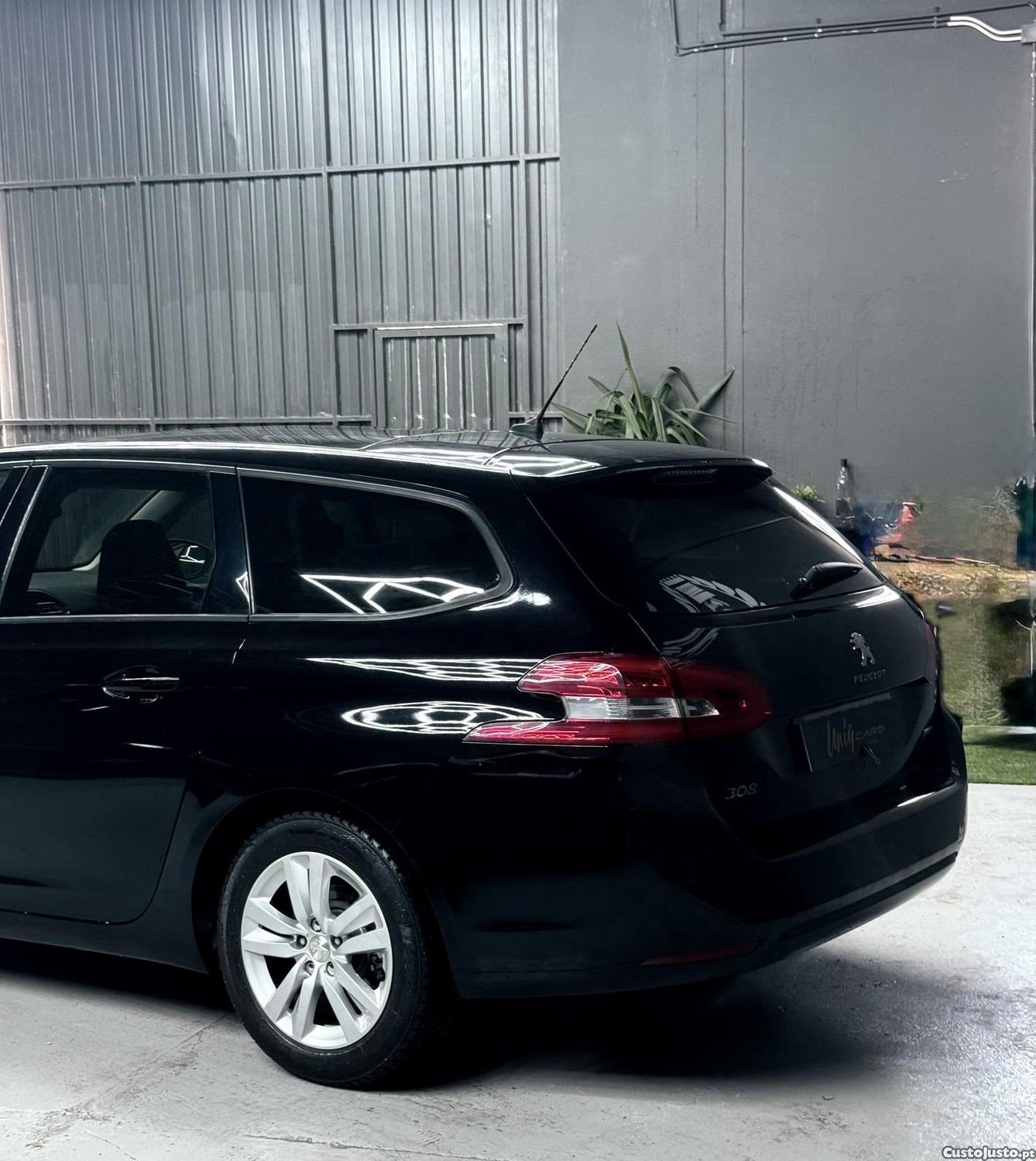 Peugeot 308 Allure — fotografia 9