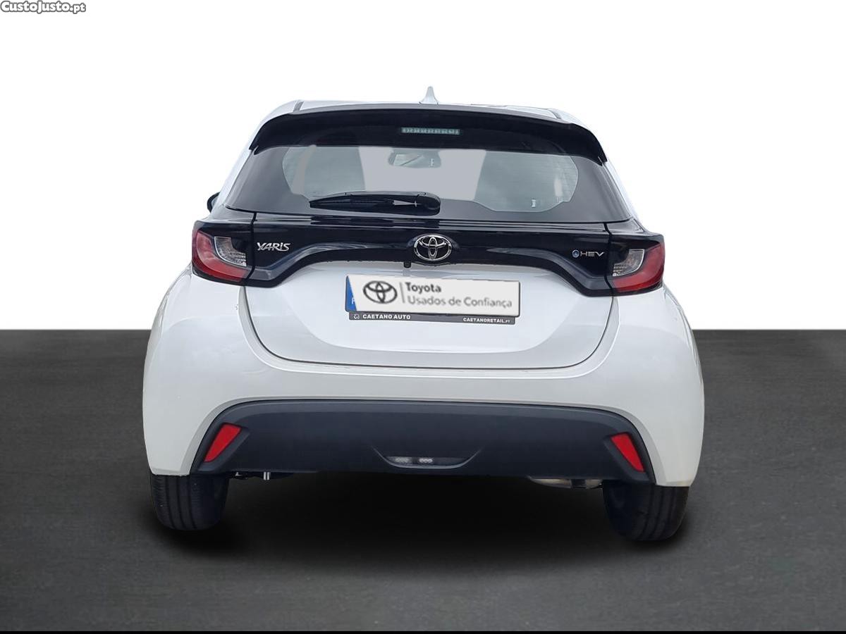 Toyota Yaris 1.5 HDF Comfort Plus — fotografia 12