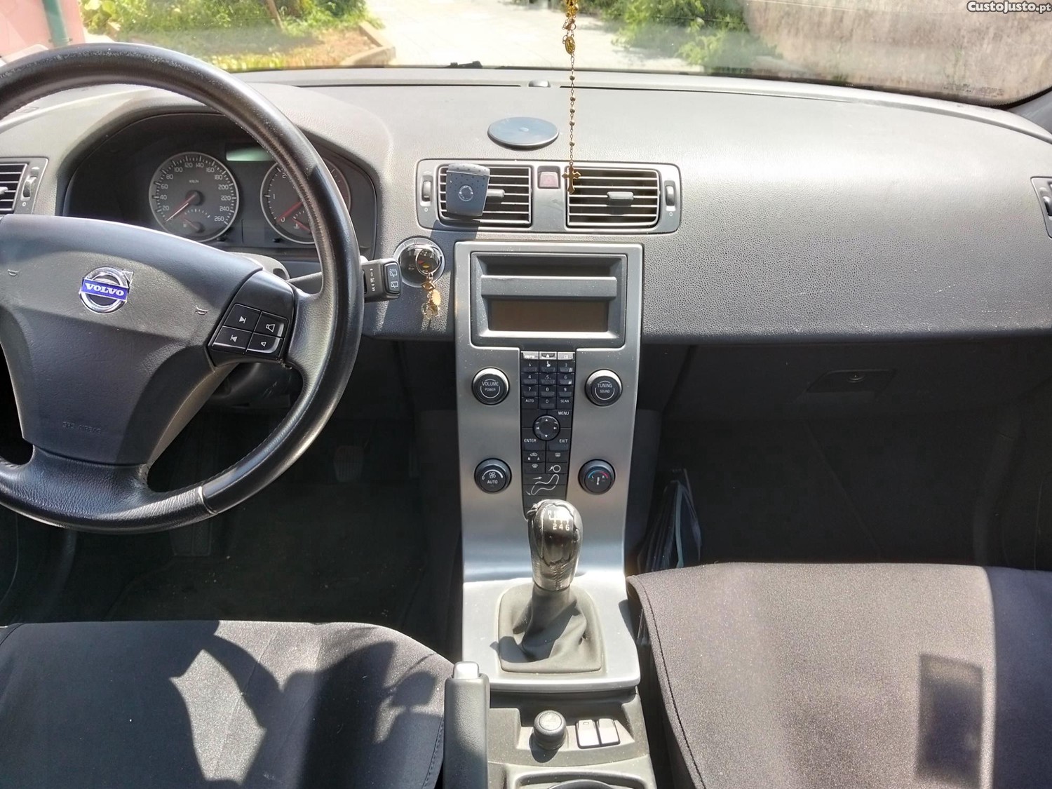Volvo V50 2.0 D — fotografia 5