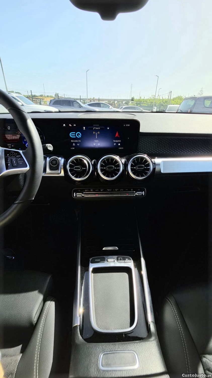 Mercedes-Benz EQB Progressive — fotografia 3
